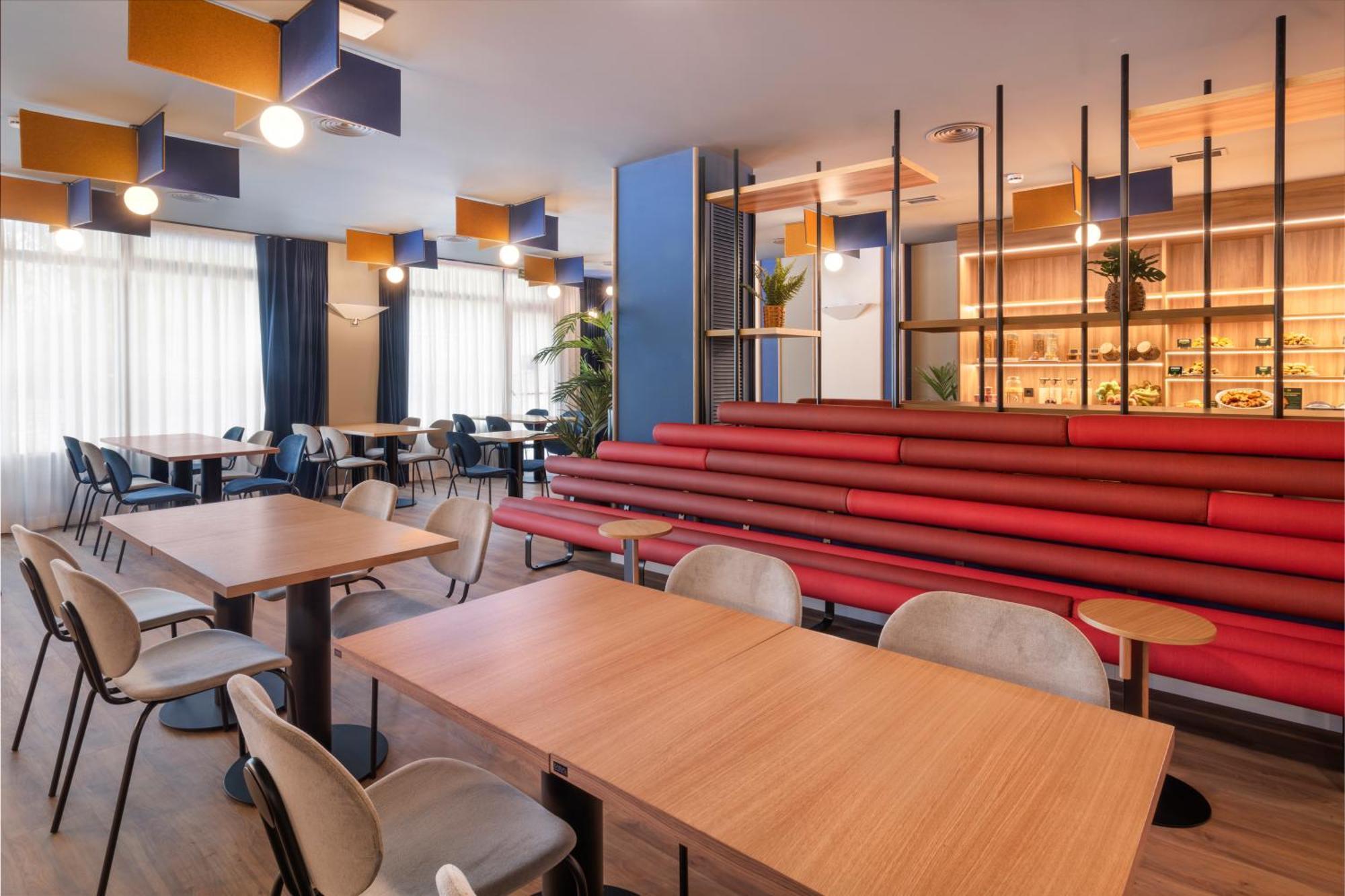 B&B Hotel Barcelona Rubí Екстериор снимка