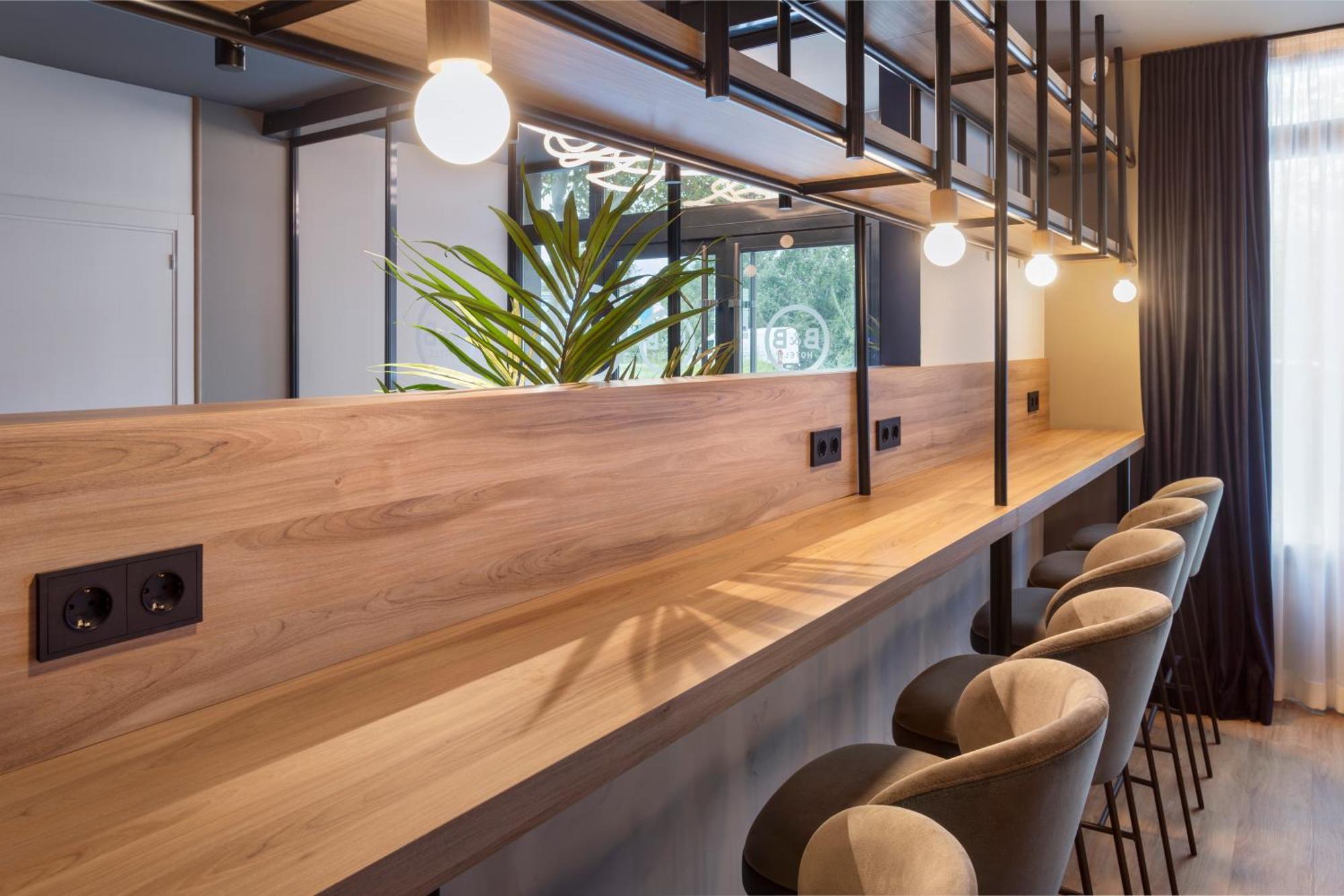 B&B Hotel Barcelona Rubí Екстериор снимка